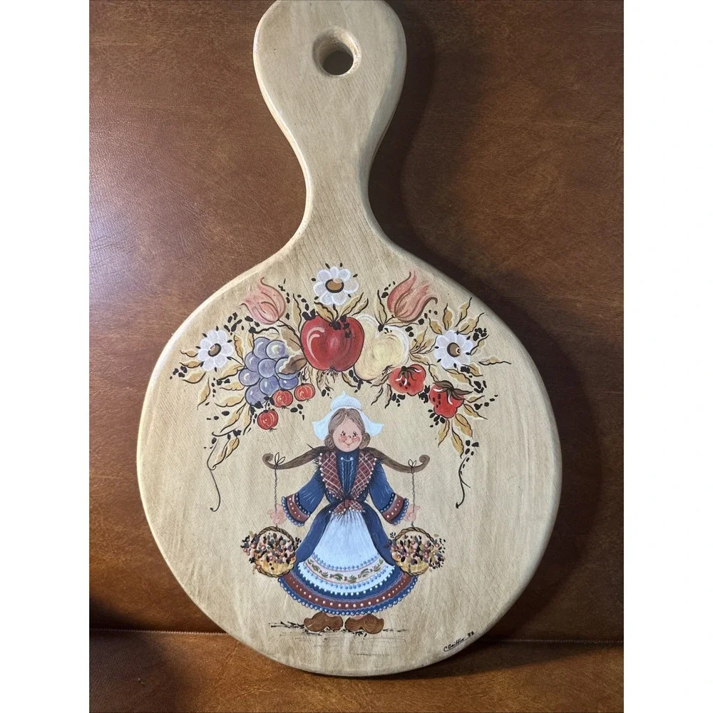 VTG Hand Painted Wood Cutting Board Wall Hanging Dutch Style18X12 Signed 1988